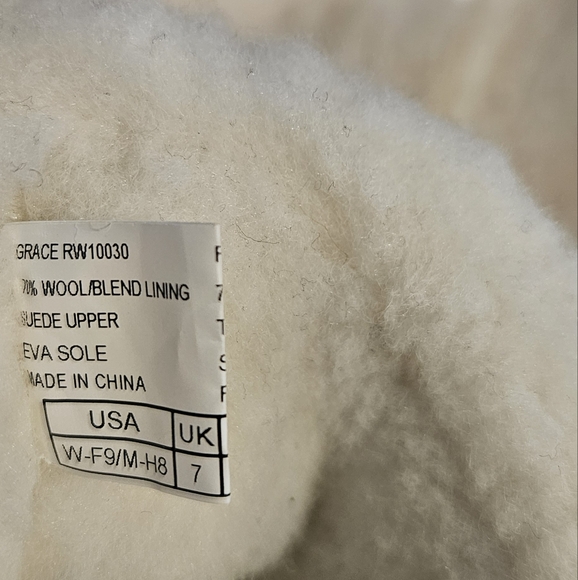 Emu Ridge Lace Up Suede Boots with Wool Blend Lining - Picture 5 of 15